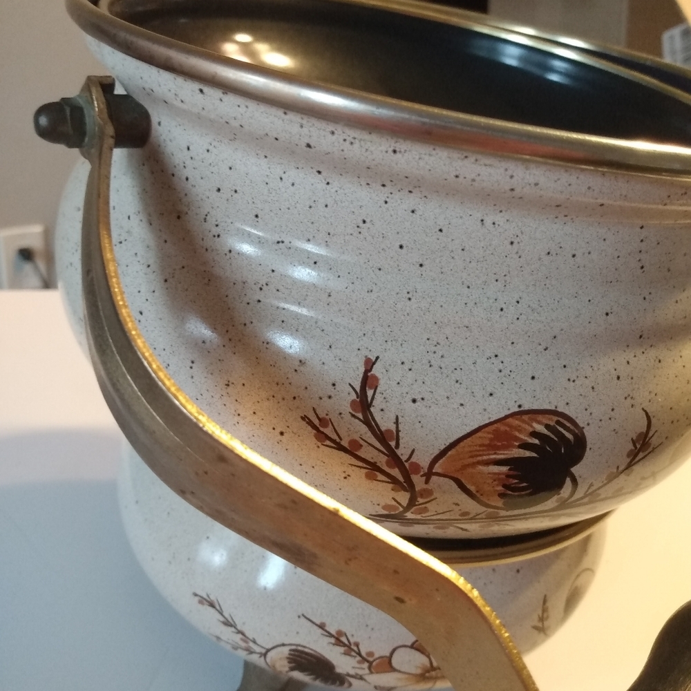 ASTA "RARE" print enamel Tea Kettle - Picture 7 of 15